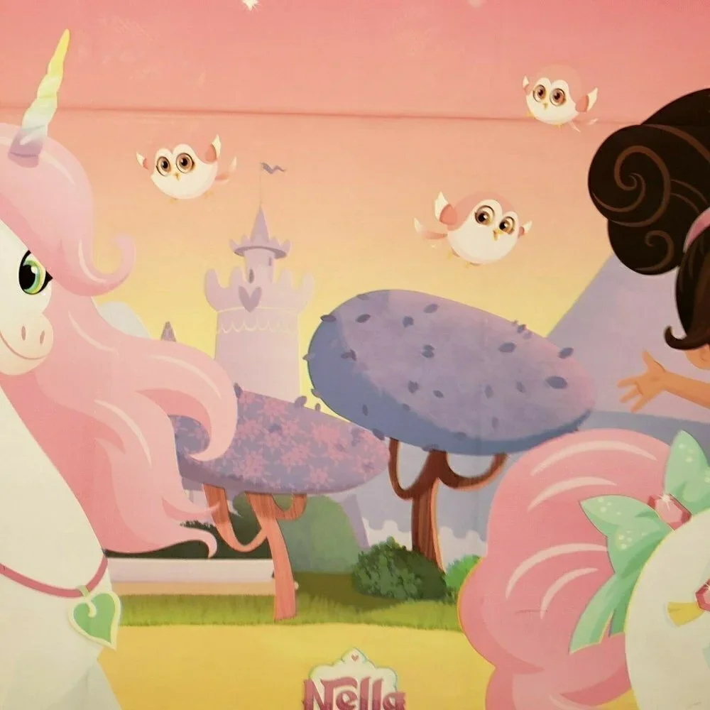 4 - Nella The Princess Knight Party Tablecloths